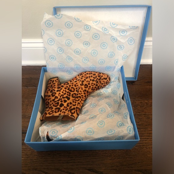 Jack Rogers Women’s 6.5M Berkley Bootie in Leopard  - BRAND NEW!! - Picture 10 of 10